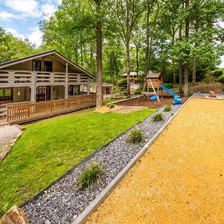 Spacious Chalet With Sauna And Bubble Bath Barvaux Exterior photo