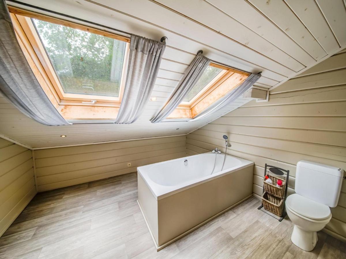 Spacious With Sauna And Bubble Bath Barvaux