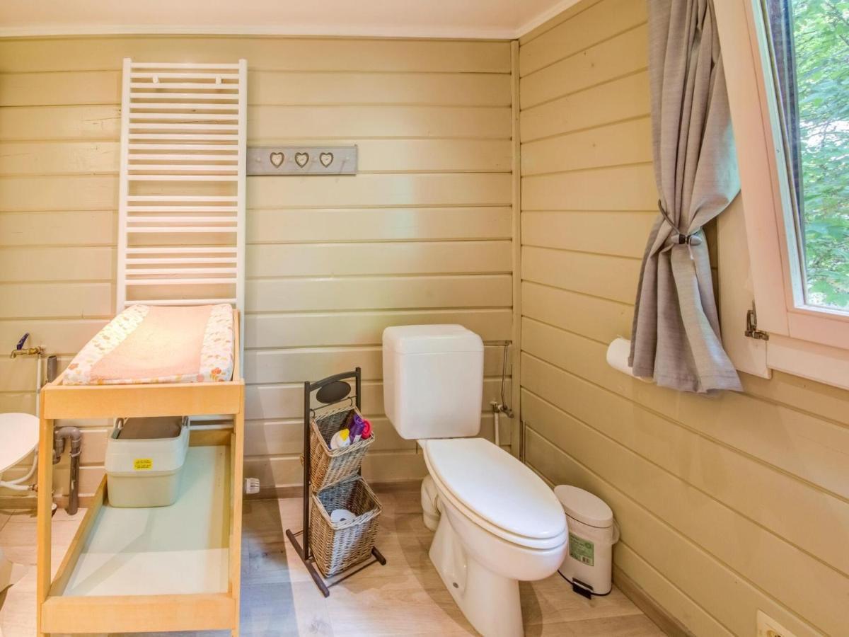 Holiday home Spacious With Sauna And Bubble Bath *
